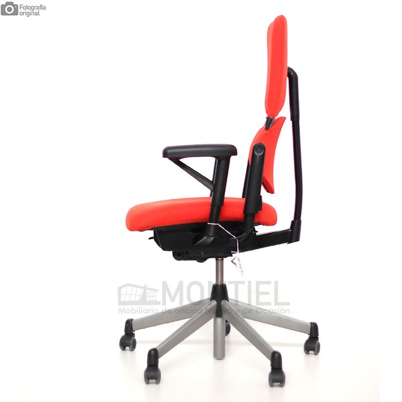 gallery-item
