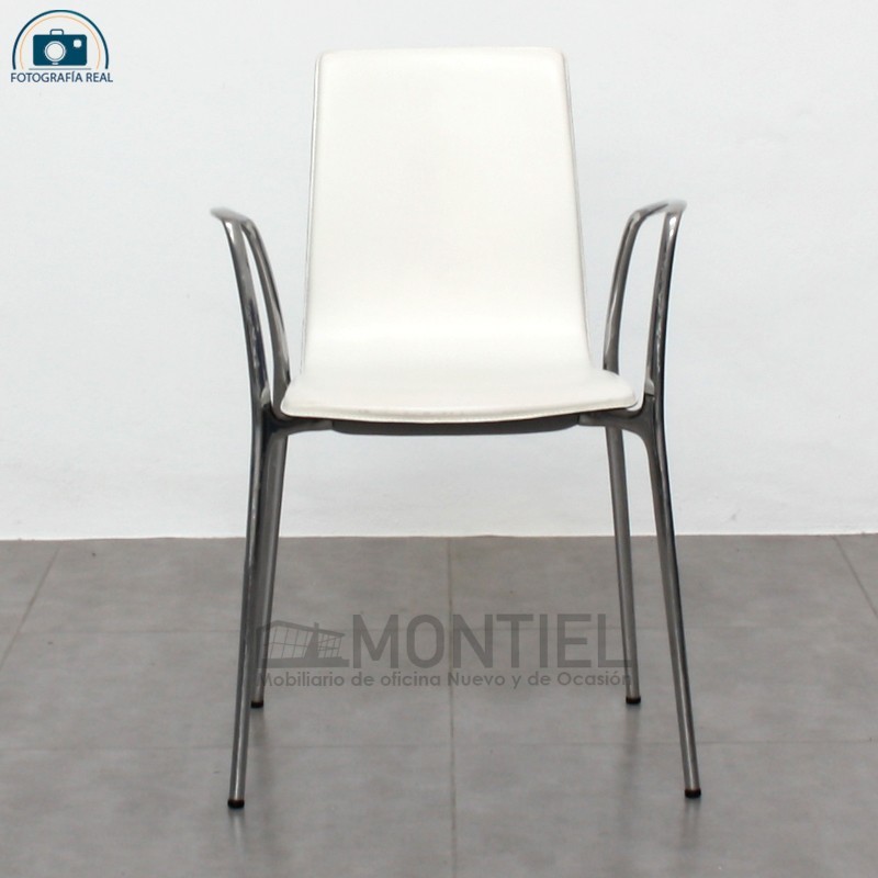gallery-item