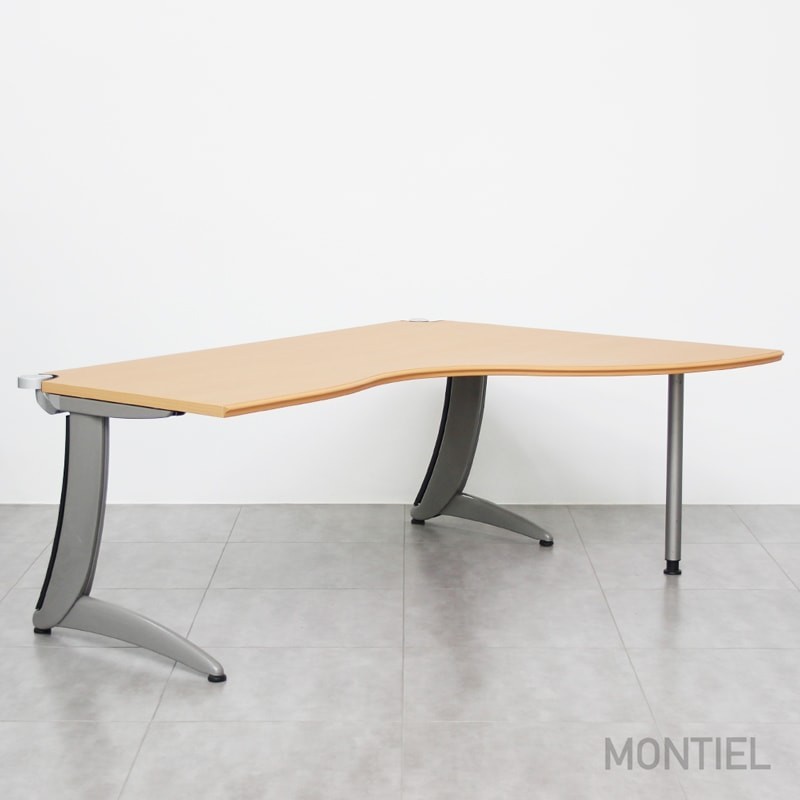 gallery-item