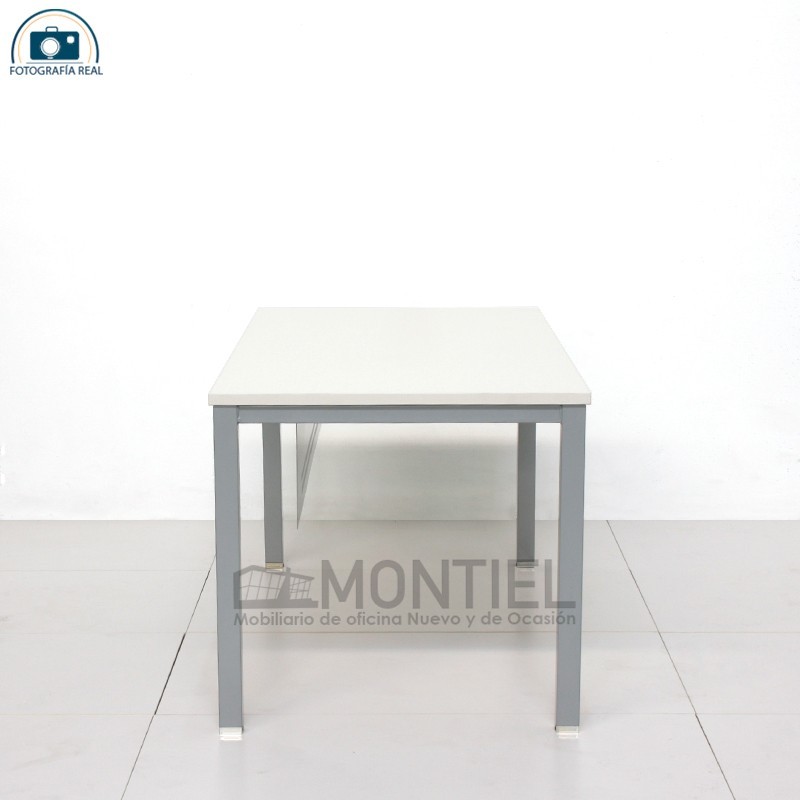 gallery-item