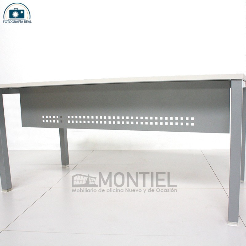 gallery-item