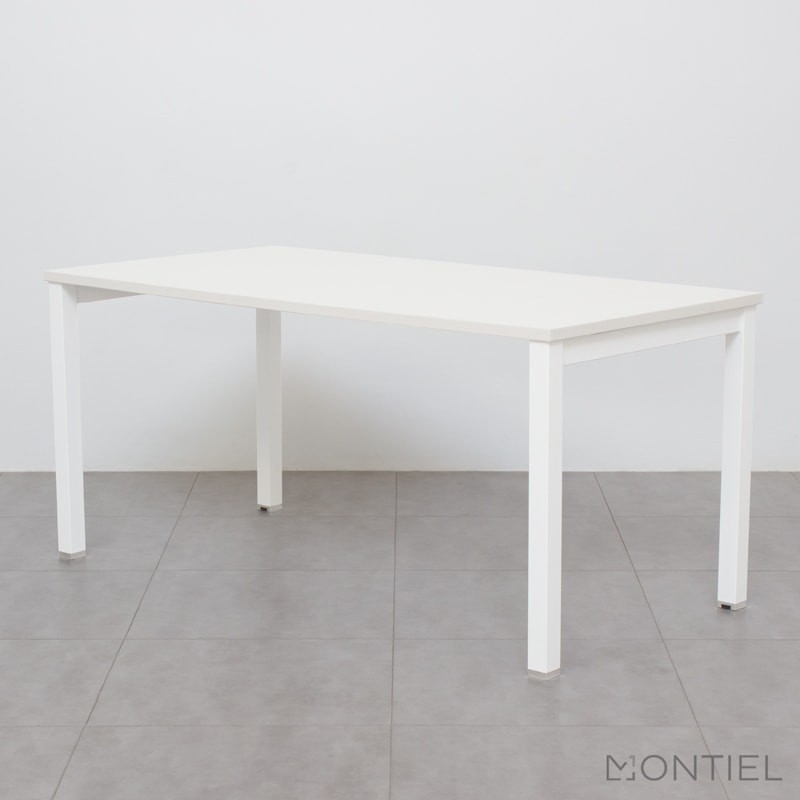 gallery-item