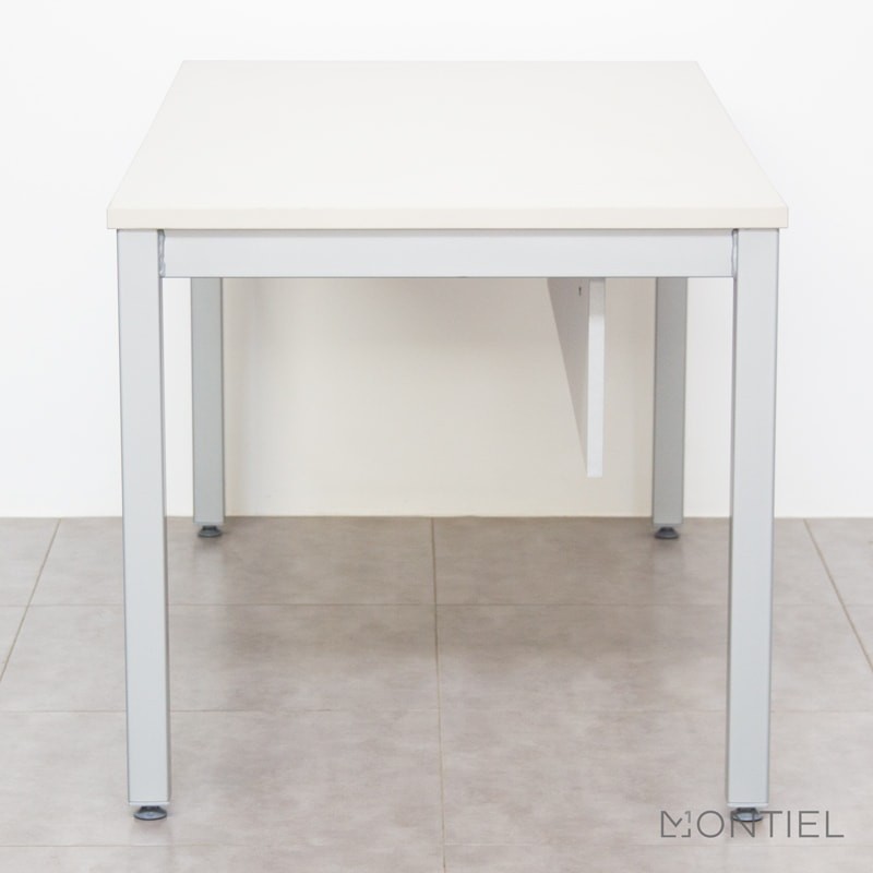 gallery-item