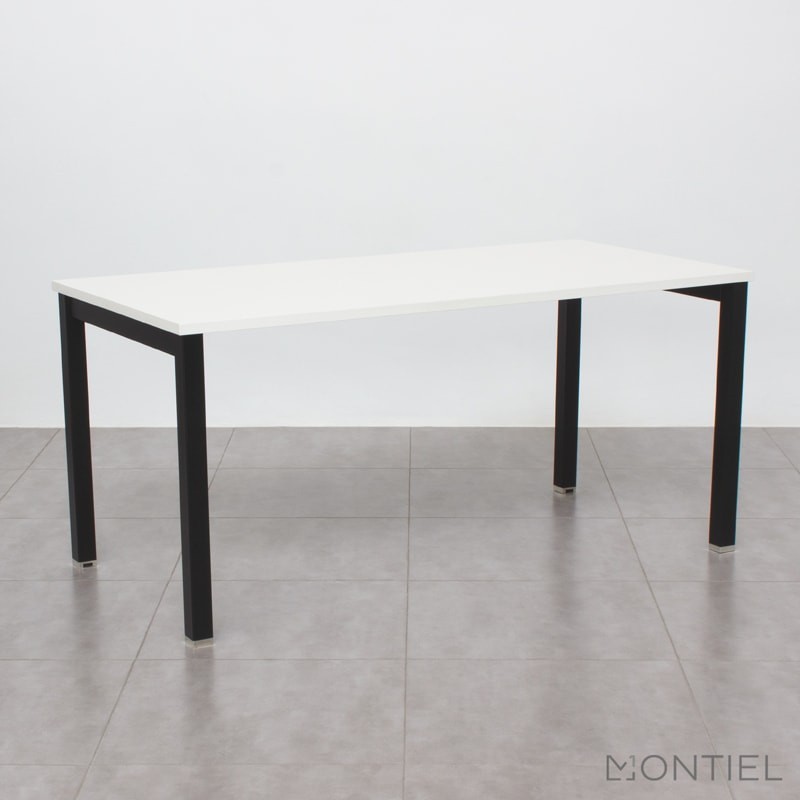 gallery-item