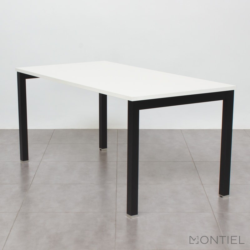 gallery-item
