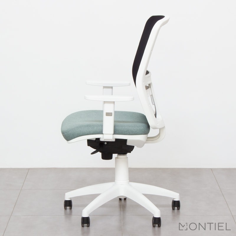 gallery-item