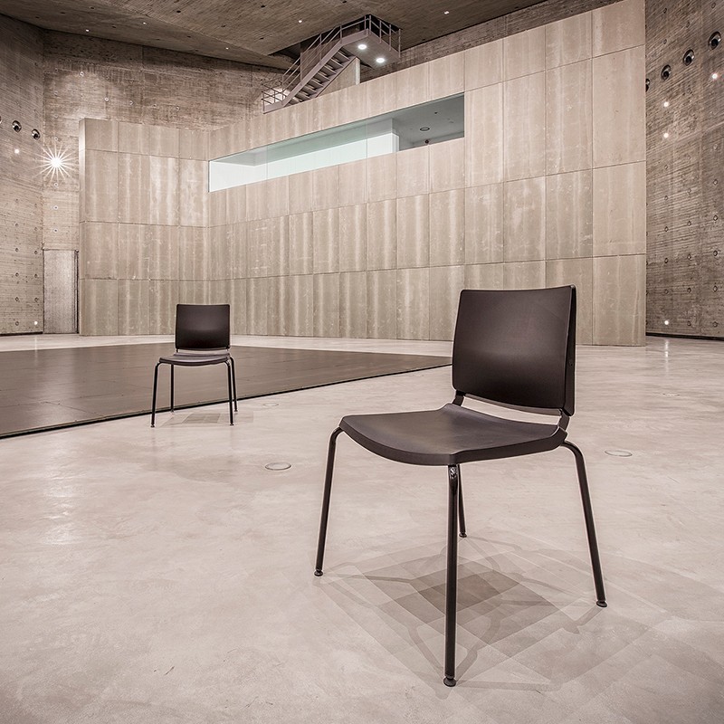 gallery-item