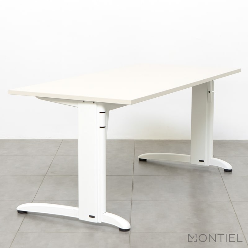 gallery-item