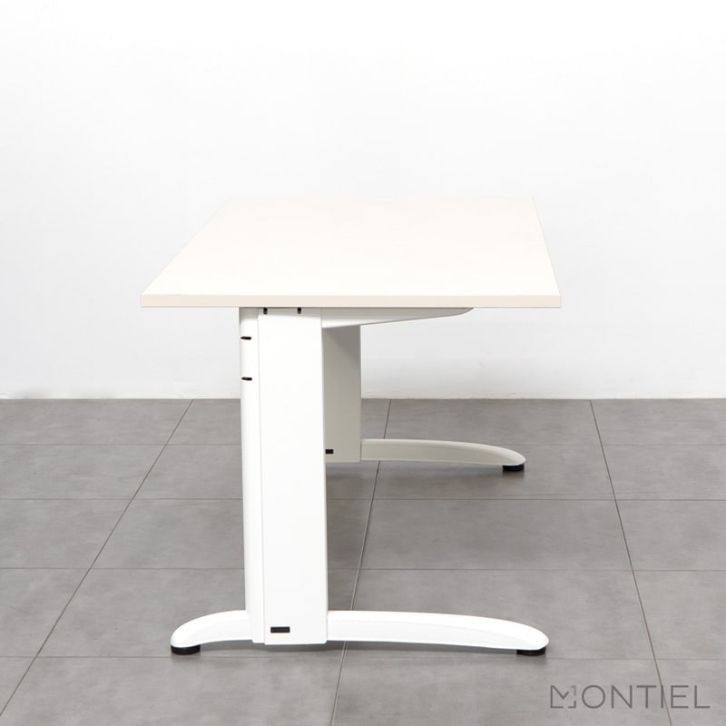 gallery-item