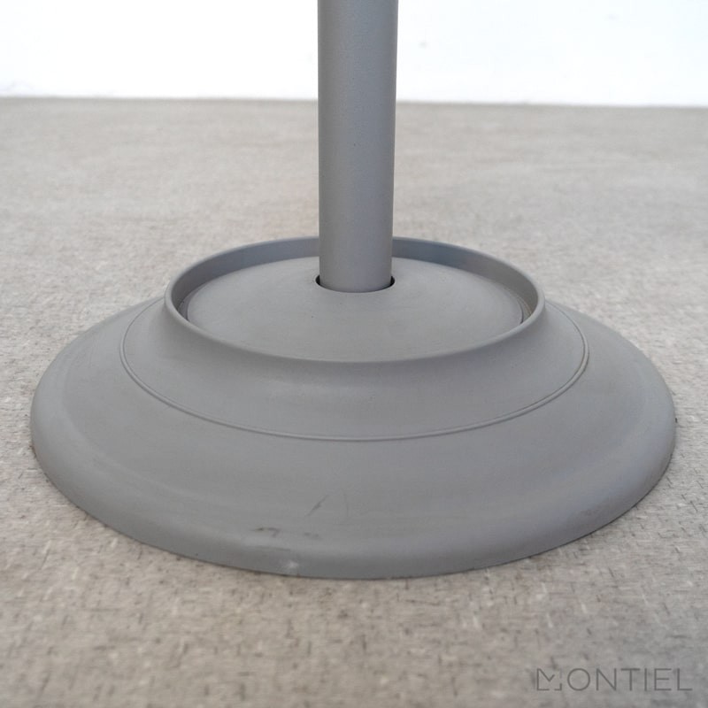 gallery-item