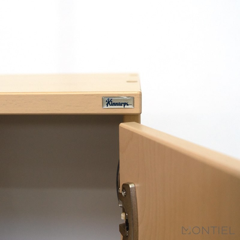 gallery-item