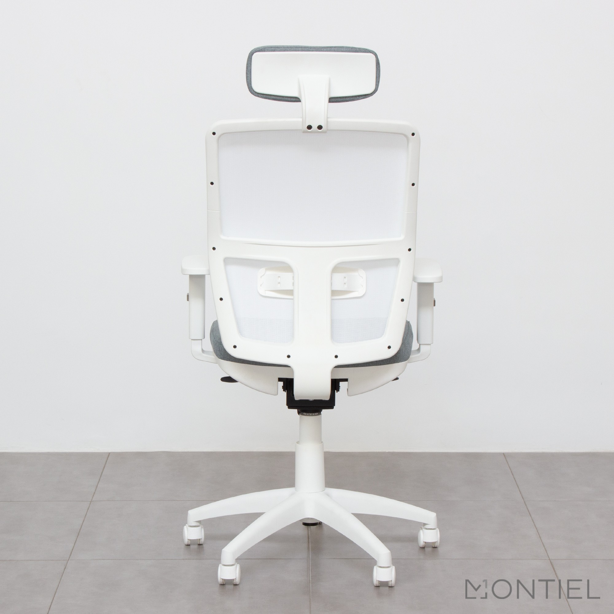 gallery-item