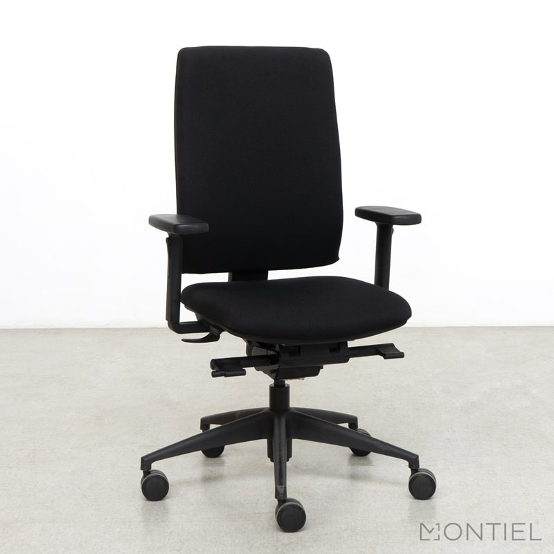 gallery-item