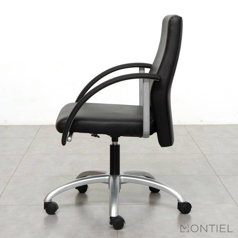 gallery-item