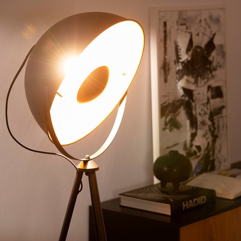 gallery-item