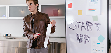 Los mejores muebles para Startup, eficientes y por poco dinero