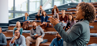 Sala de Conferencias Moderna: Inspiración y Guía