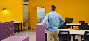 Colores para fomentar la creatividad y la energía en la oficina