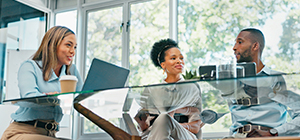 ¿Un escritorio de cristal es adecuado para ti? Explora los pros y los contras