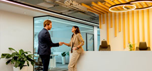 Cómo diseñar oficinas con iluminación circadiana para mejorar la productividad